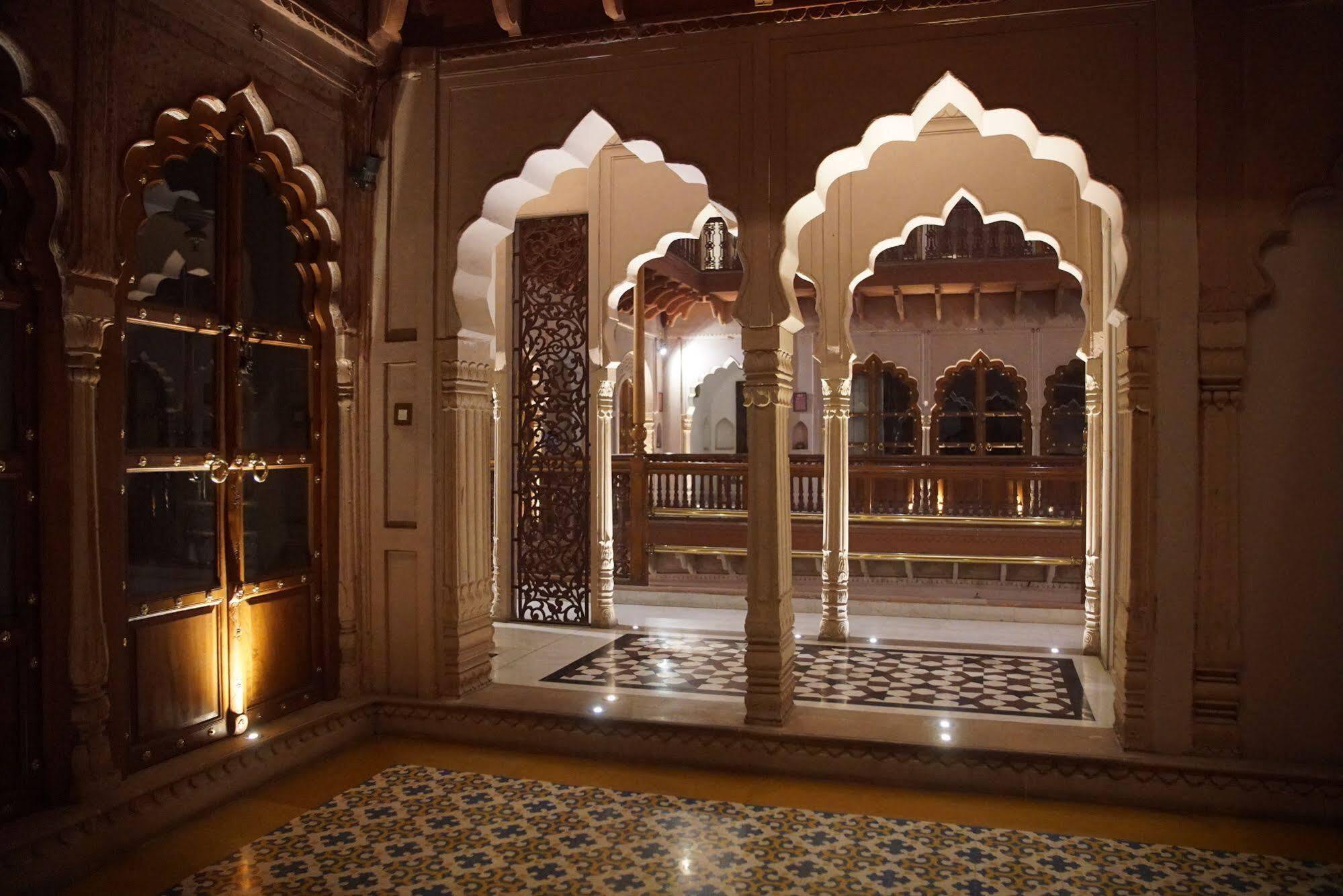 Haveli Dharampura - Unesco Awarded Boutique Heritage Hotel Nova Deli Exterior foto